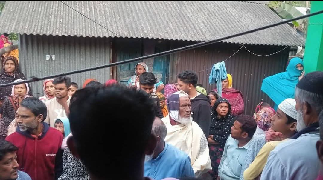 কুষ্টিয়ায় নিজ বাড়িতে বৃদ্ধাকে গলা কে’টে হ’ত্যা