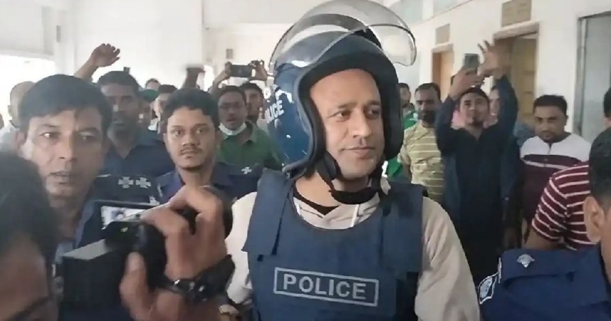 দুই মামলায় জামিন পেলেন ব্যারিস্টার সুমন