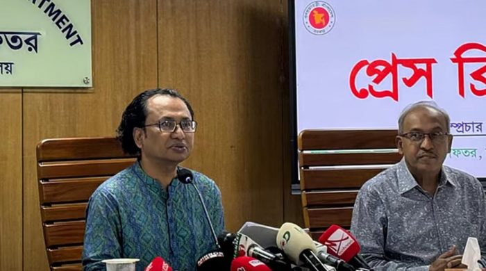 কক্সবাজার সিটি করপোরেশন হচ্ছে: তথ্য উপদেষ্টা ডা. জাহিদ উর রহমানের ঘোষণা