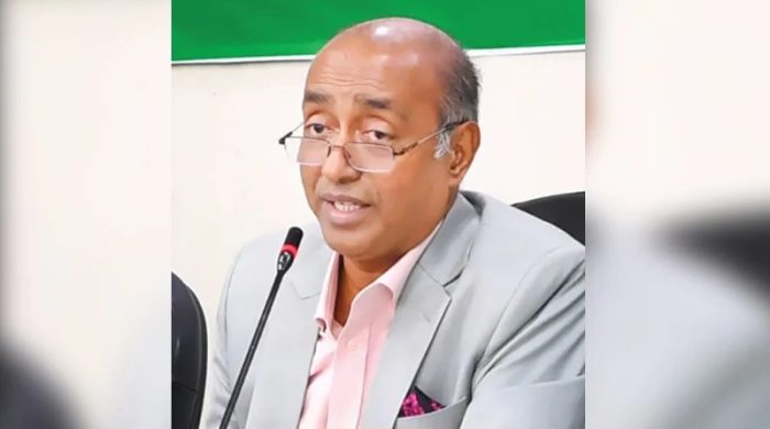 সন্তানকে সম্পত্তি দিলেও ভোগদখল থাকবে বাবা-মায়ের, আসছে আইন সংশোধন
