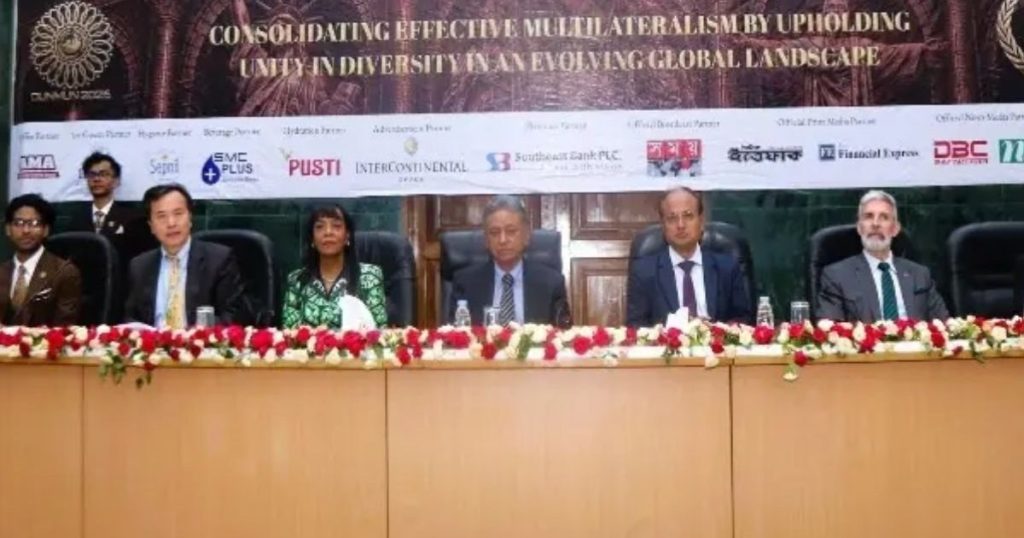 পাচার হওয়া অর্থ ফিরিয়ে আনতে সরকার অগ্রাধিকার দিচ্ছে: অর্থমন্ত্রী