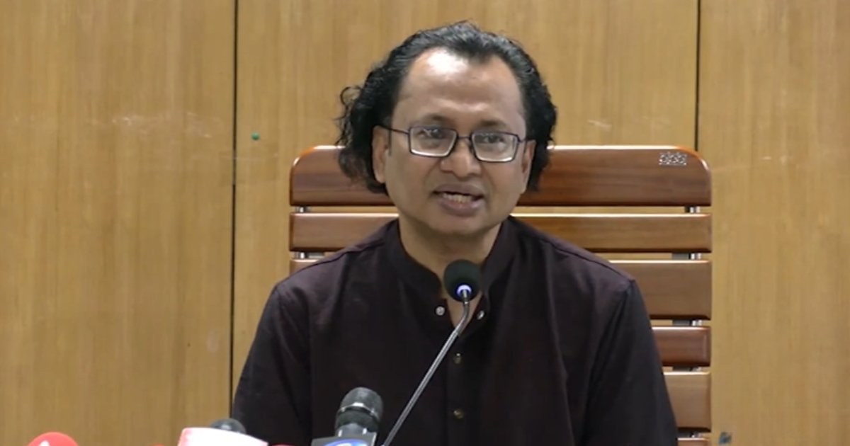 আদালতের আদেশ অমান্য করলে ব্যবস্থা নেবে সরকার: তথ্য উপদেষ্টা