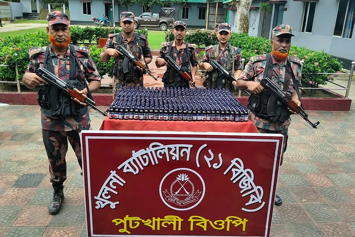 বেনাপোলে সড়ক দুর্ঘটনায় মাদ্রাসার সহকারী নিহত, শিক্ষকসহ ২ জন আহত
