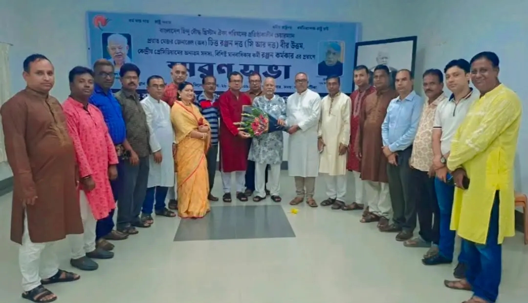 সিলেটে বাংলাদেশ পূজা উদযাপন পরিষদ কেন্দ্রীয় কমিটির নেতৃবৃব্দের সাথে সুনামগঞ্জ জেলা কমিটির নেতৃবৃন্দের সৌজন্যে সাক্ষাৎ