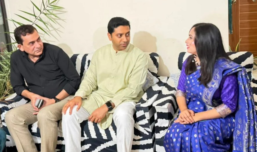 নাগরিকদের সমস্যা শুনতে চায়ের দাওয়াতে হাজির ববি হাজ্জাজ