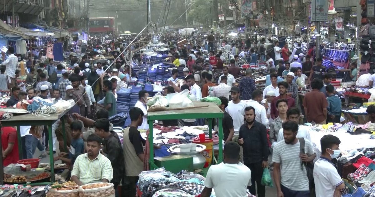 গুলিস্তানে চাঁদাবাজির অভিযোগ: ব্যবসায়ীদের নিরাপত্তা ও জীবিকা হুমকির মুখে