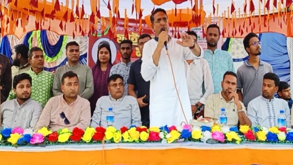 মাদকমুক্ত সমাজ গড়তে খেলাধুলার গুরুত্ব তুলে ধরা হলো