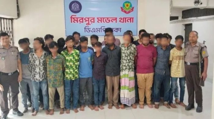 মিরপুরে বিশেষ অভিযানে ৩০ জন গ্রেপ্তার