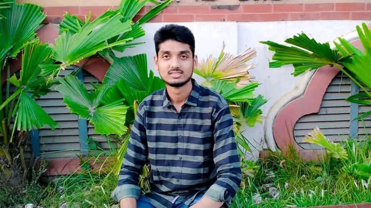 বরিশাল বিশ্ববিদ্যালয়ের শিক্ষার্থী ইয়াসিন আরাফাতের মৃত্যু, মহাসড়কে অবরোধ