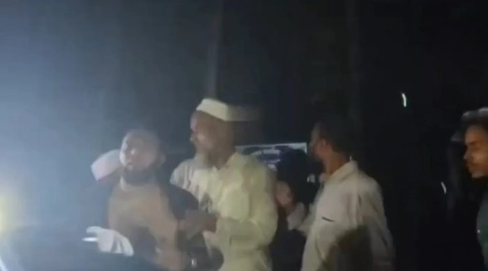 গুরুদাসপুরে পুলিশের ওপর হামলা, দুই সদস্য আহত