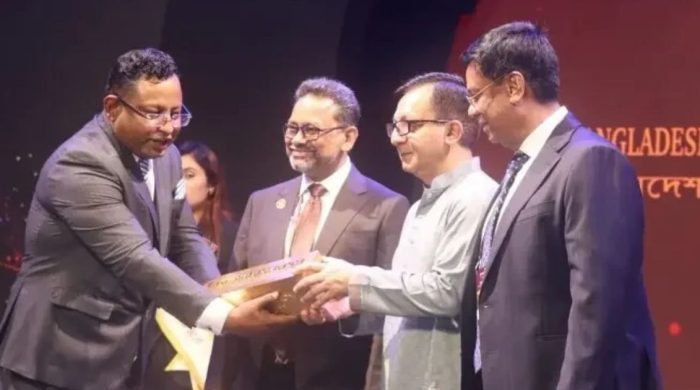 ২০৩১ সালের মধ্যে ৭ বিলিয়ন ডলারের অলংকার রপ্তানির লক্ষ্য বাজুসের