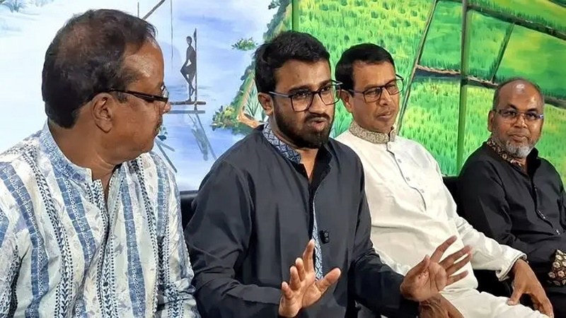 জামায়াত-এনসিপির মব সৃষ্টির সুযোগ নিতে পারে আওয়ামী লীগ: রাশেদ খান