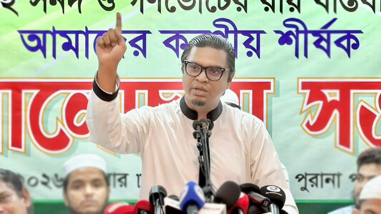 সরকারের কাজ বিরোধীদলকে চ্যালেঞ্জ করা নয়: রাশেদ প্রধান