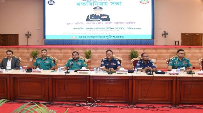 বোমা-সন্ত্রাসের শঙ্কায় পুলিশ সতর্ক, ২৪ ঘণ্টা মাঠে থাকার নির্দেশ