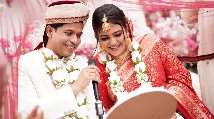 দীপ্তি চৌধুরী তার স্বামীকে নিয়ে মজার অভিজ্ঞতা শেয়ার করলেন
