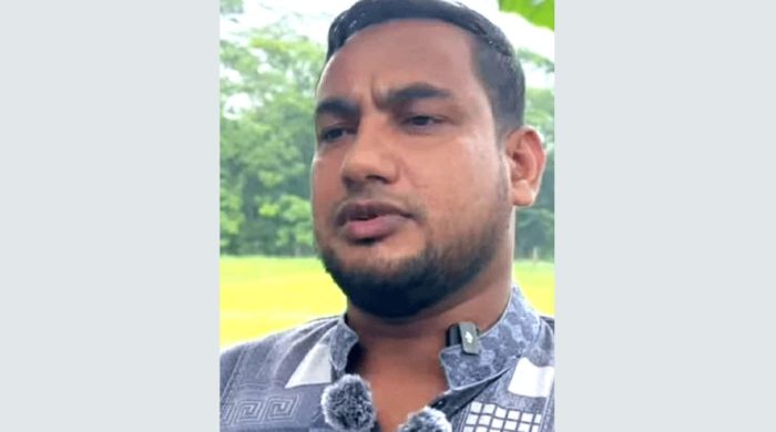 পটুয়াখালীর বাউফলে গৃহবধূর ঘরে যুব জামায়াত নেতা আটক
