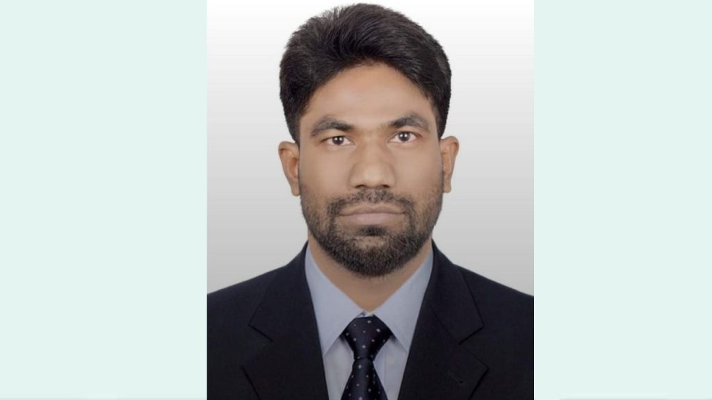 সিরাজগঞ্জ সরকারি কলেজের ল্যাব অ্যাসিস্ট্যান্টকে বদলি, ছাত্রীদের অভিযোগ