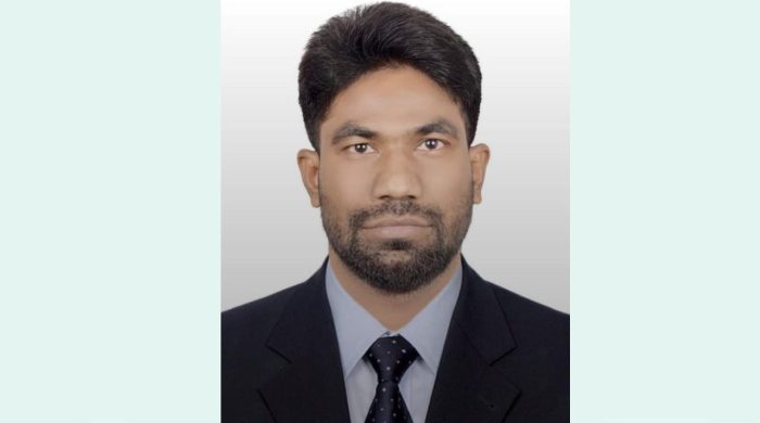 সিরাজগঞ্জ সরকারি কলেজের ল্যাব অ্যাসিস্ট্যান্টকে বদলি, ছাত্রীদের অভিযোগ
