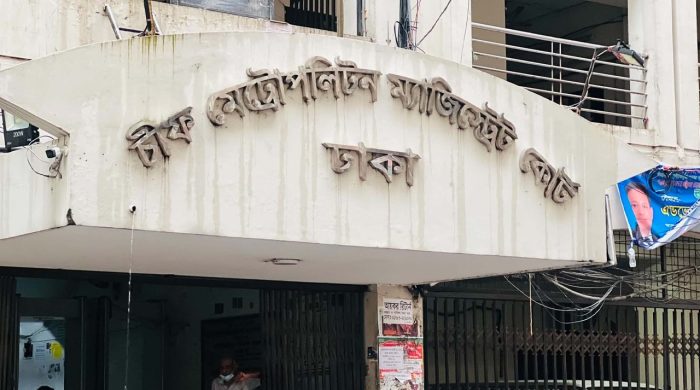 শিক্ষার্থীদের ভিসার নামে প্রতারণায় নাবিল ইউসুফ রাফির ৩ দিনের রিমান্ড