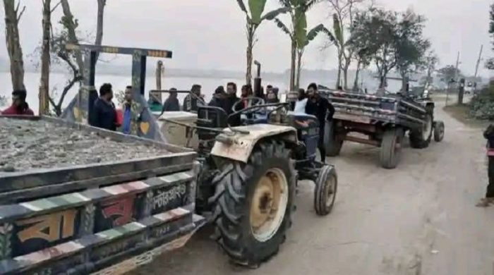 তিস্তায় অবৈধ পাথর উত্তোলনে প্রতিদিন দেড় লাখ টাকার চাঁদা আদায়
