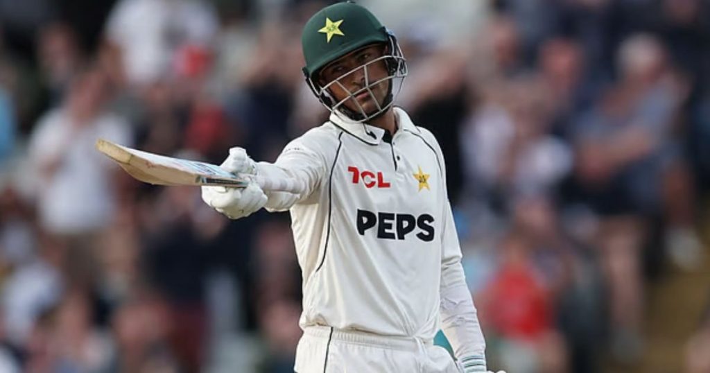 রাজাউল্লাহর রেকর্ড ছক্কায় পাকিস্তানের দুর্দান্ত প্রত্যাবর্তন