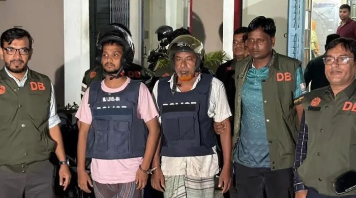 পাবনায় ১০ বছরের শিশুর ধর্ষণ ও হত্যার ঘটনায় গ্রেপ্তার মোস্তফা প্রামাণিক রিমান্ডে তথ্য দিয়েছেন