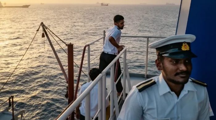 উপসাগরে ট্যাংকারে হামলার পর ভারতীয় নাবিক নিখোঁজ