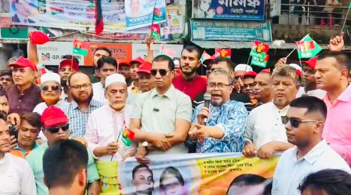 চট্টগ্রাম দক্ষিণ জেলা বিএনপির কমিটিকে ‘অথর্ব’ বললেন খোরশেদ আলম