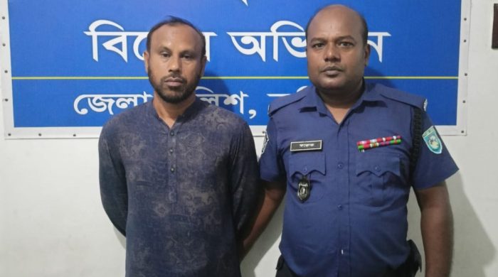 কুড়িগ্রামে আওয়ামী লীগ নেতা রিজু গ্রেপ্তার