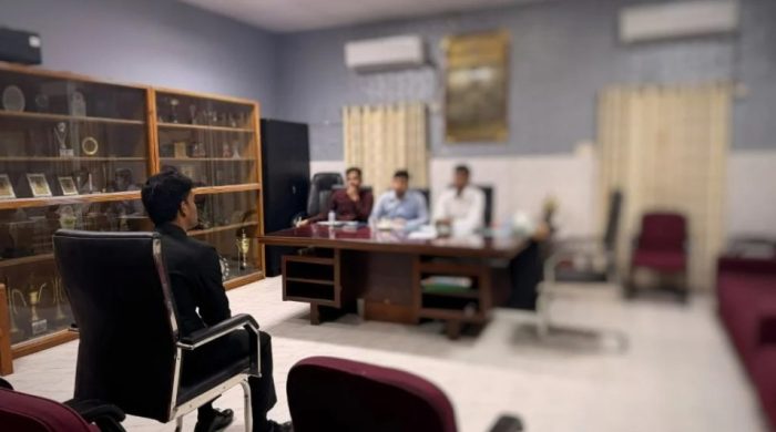 ঢাবিতে ৫০তম বিসিএস প্রার্থীদের জন্য মক ভাইভা আয়োজন