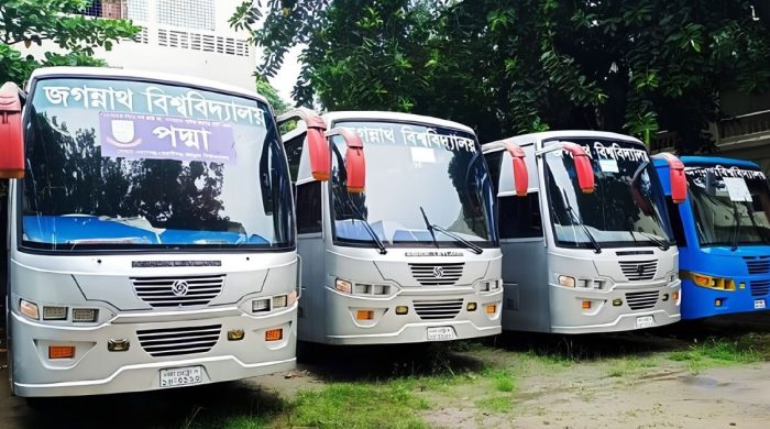 জগন্নাথ বিশ্ববিদ্যালয়ে বাসে সিট দখল ও র‍্যাগিং নিষিদ্ধ