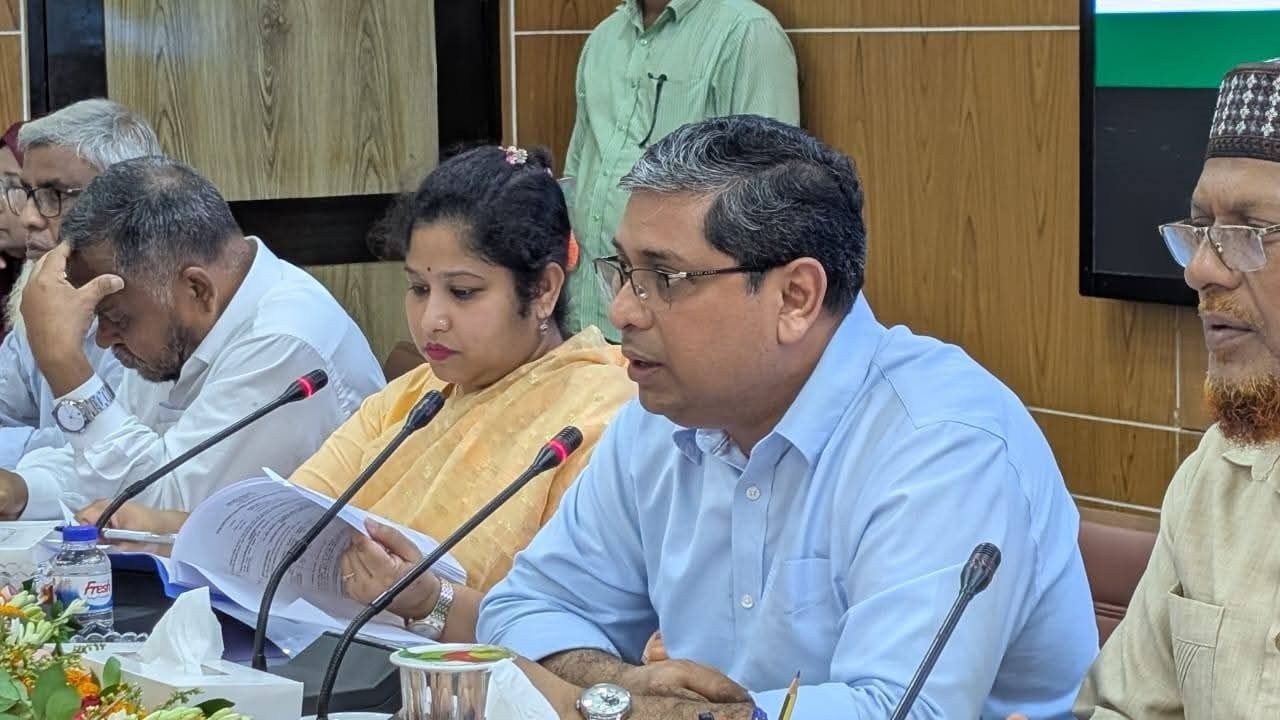 রংপুরে মাদক পরিস্থিতি উদ্বেগজনক, আইনশৃঙ্খলা উন্নতির জন্য ব্যবস্থা নেওয়ার হুঁশিয়ারি
