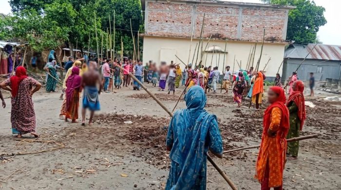 জমি বিক্রির বিরোধে সংঘর্ষ, আহত ২০ জন