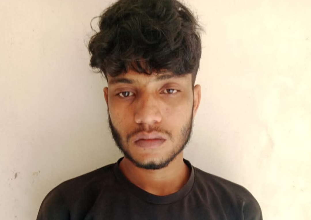 রংপুরের তারাগঞ্জে ১০ পিস ট্যাপেন্টাডল ট্যাবলেটসহ মো. মিলন মিয়া (২৪) নামে এক যুবককে গ্রেপ্তার করেছে পুলিশ।