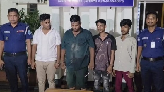 রূপগঞ্জে সন্ত্রাসী গ্রুপের সংঘর্ষ, অস্ত্রসহ ৪ জন গ্রেপ্তার