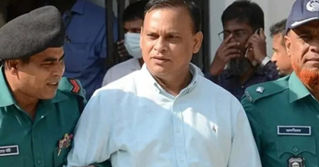 জিয়াউল আহসানের বিরুদ্ধে মানবতাবিরোধী অপরাধের বিচার চলছে