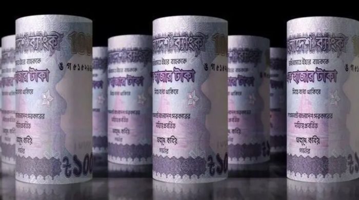 তিন মাসে কোটিপতি অ্যাকাউন্ট বেড়েছে ৫ হাজার