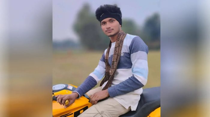 এক্সপ্রেসওয়েতে মোটরসাইকেল রেসে তরুণের মৃত্যু, বন্ধুরা পালিয়ে গেছে