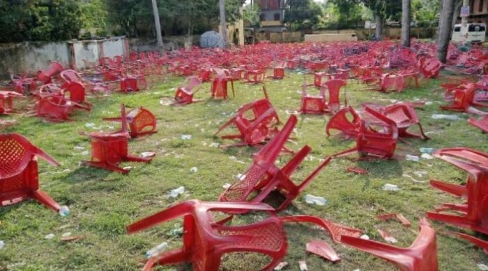 রাজশাহীতে বিএনপির প্রতিষ্ঠাবার্ষিকীর অনুষ্ঠানে চেয়ার ছোঁড়াছুঁড়ির ঘটনা