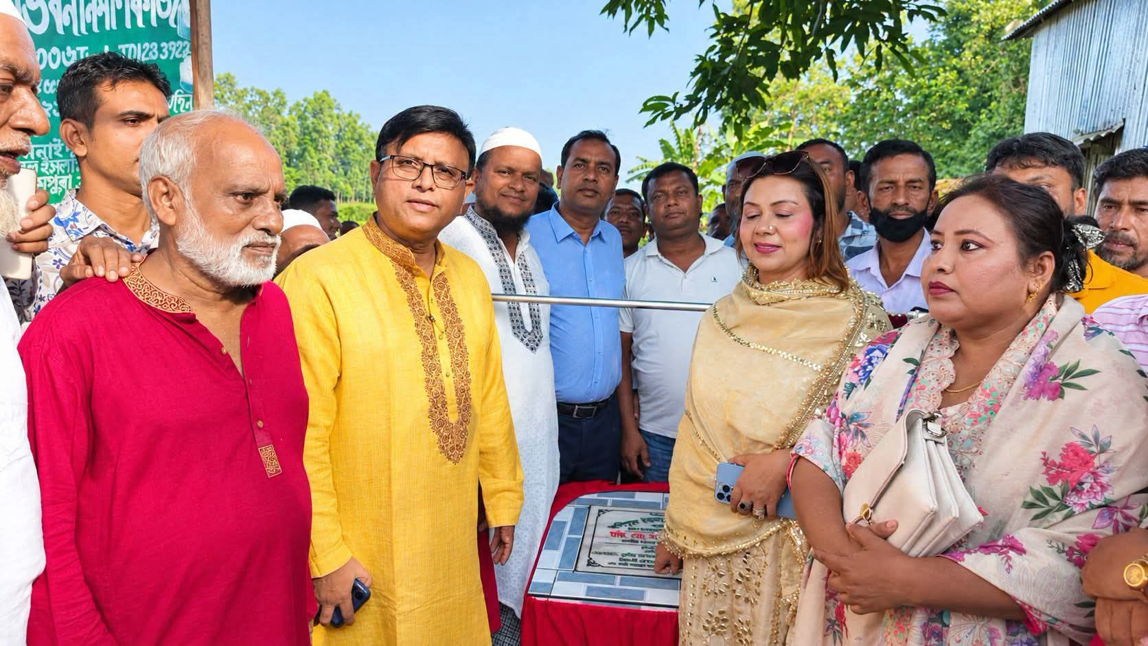রায়পুরায় অলিপুরা ইউনিয়ন পরিষদ কমপ্লেক্স ভবন নির্মাণের ভিত্তিপ্রস্তর স্থাপন