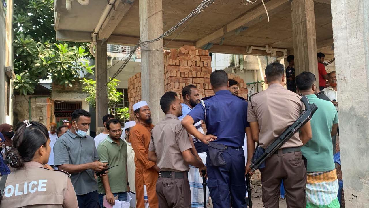 নরসিংদীতে অবৈধ গ্যাস সংযোগের বিরুদ্ধে অভিযান, জরিমানা ৩ লাখ ১৫ হাজার টাকা